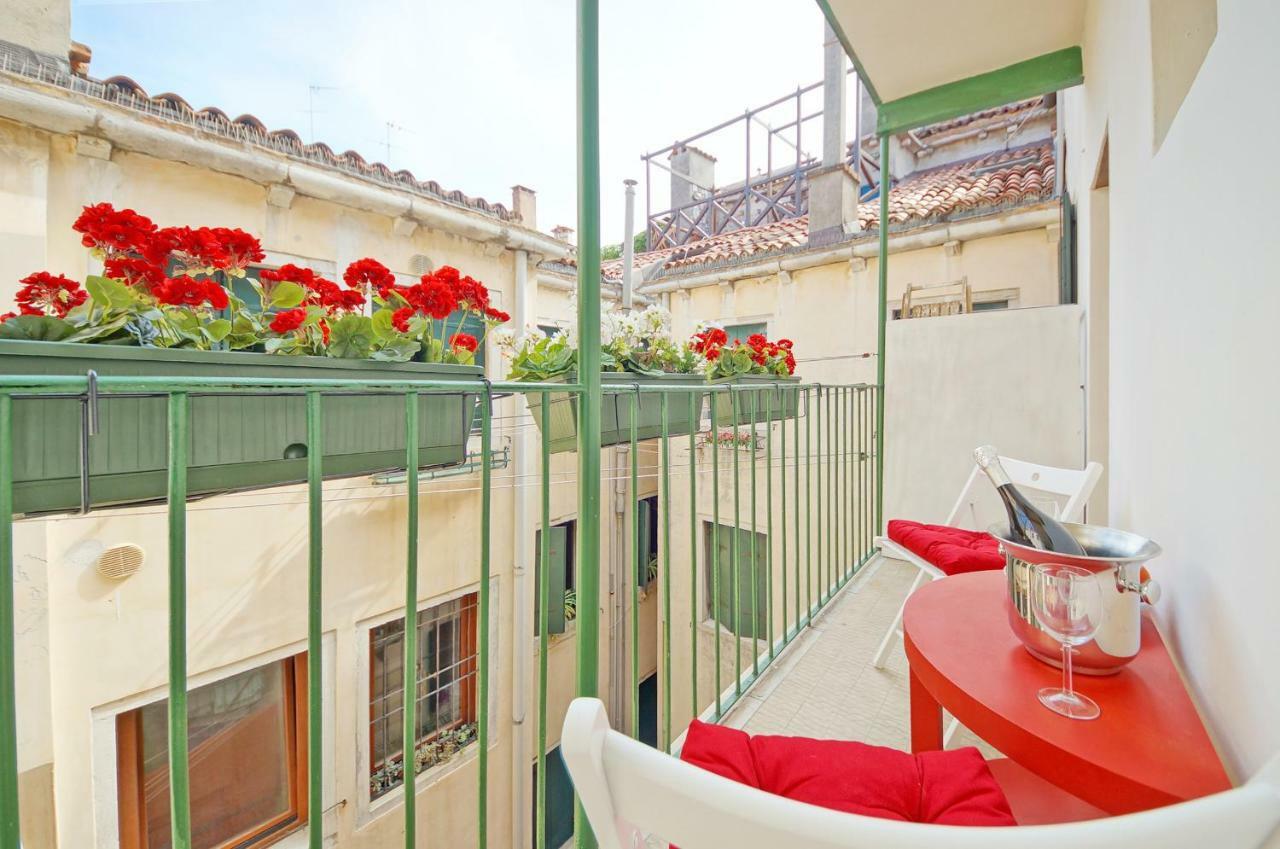 Calle Dei Fabbri Apartment Venice Exterior photo